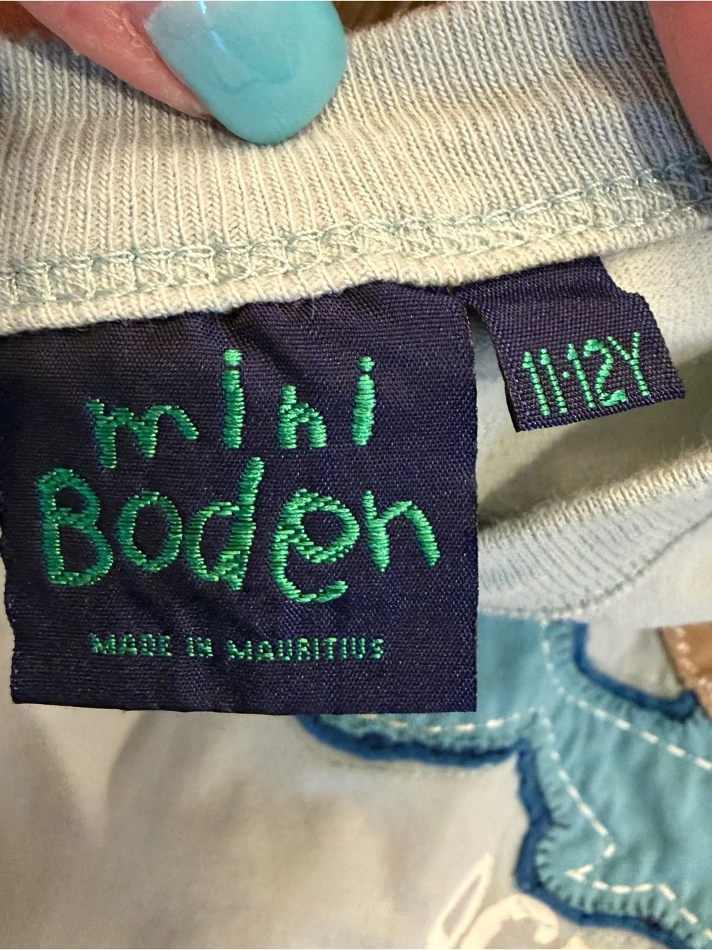 Mini Boden Boy’s 11-12 Lt Sage Green Long Sleeve Shirt with‎ Shark Appliqué EUC